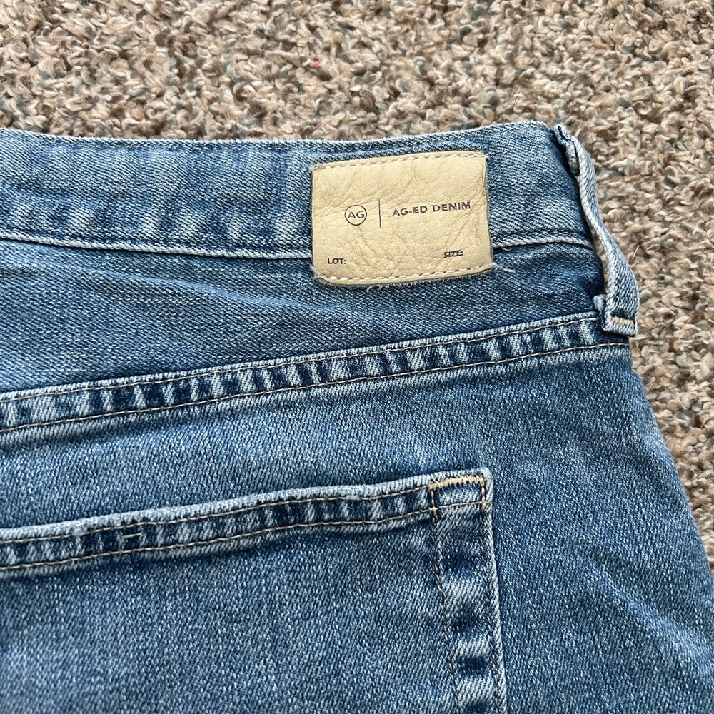 AG Adriano Goldschmied | Medium Wash Distressed Hem Becke Relaxed Slim Short - Picture 10 of 10